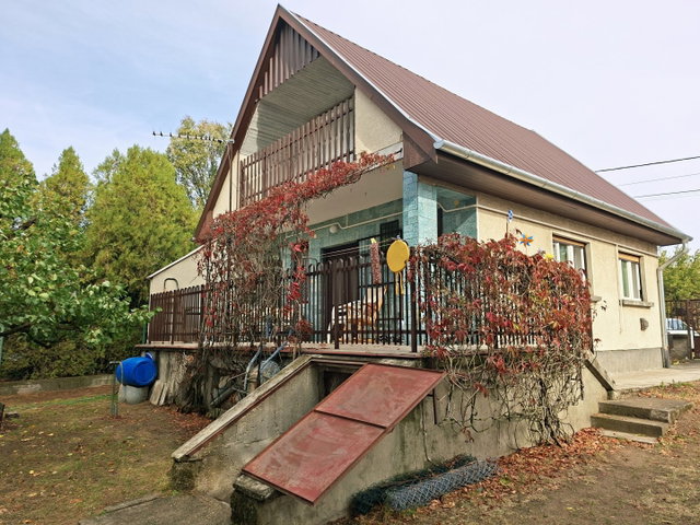Eladó nyaraló, Erdőkertesen 51 M Ft, 3+1 szobás