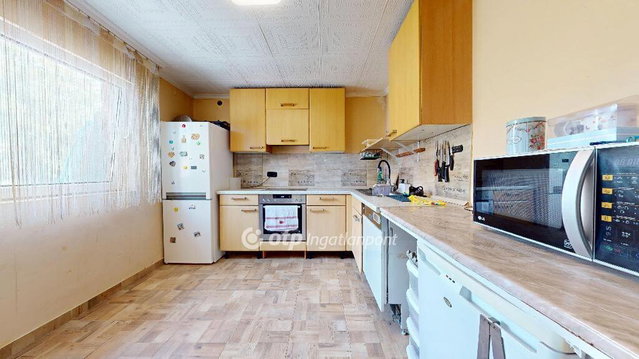 Eladó családi ház, Gávavencsellőn 17.5 M Ft, 2 szobás