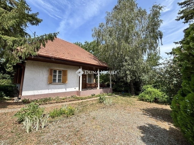 Eladó családi ház, Kerepesen 79.9 M Ft, 2 szobás