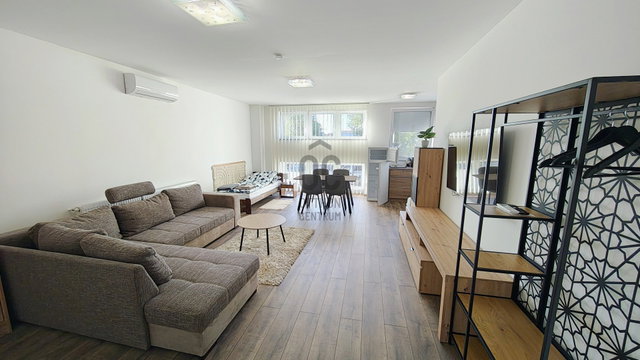 Kiadó hotel, Hajdúböszörményen 2000 E Ft / hó