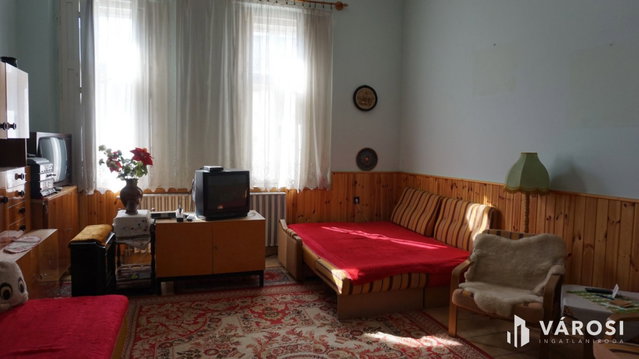 Eladó családi ház, Hódmezővásárhelyen 75 M Ft, 5 szobás