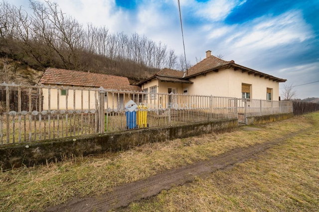 Eladó családi ház, Harsányban 13.99 M Ft, 4 szobás