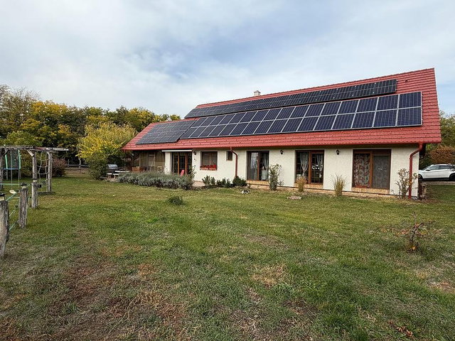 Eladó családi ház, Őrbottyánban 219 M Ft, 5 szobás