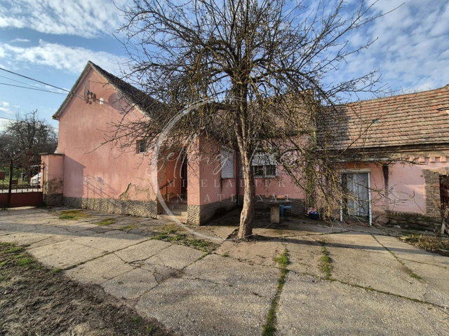Eladó családi ház, Görcsönyben 26 M Ft, 4 szobás