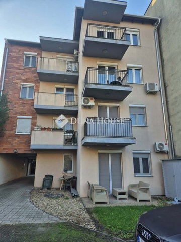 Eladó téglalakás, Budapesten, XIV. kerületben 137 M Ft, 3 szobás