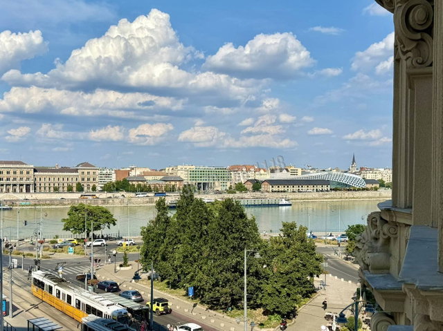 Eladó téglalakás, Budapesten, XI. kerületben 319 M Ft