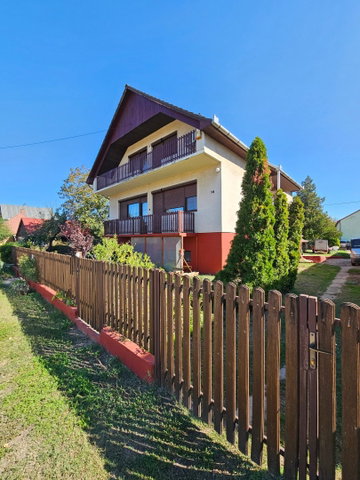 Eladó családi ház, Debrecenben 120 M Ft, 5 szobás