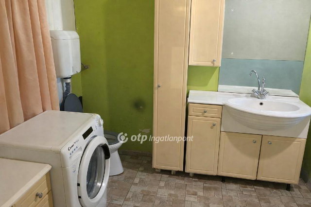 Eladó családi ház, Lovásziban 22 M Ft, 3+1 szobás