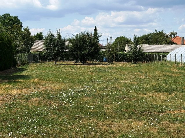 Eladó telek, Újhartyánon 35 M Ft / költözzbe.hu