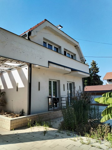 Eladó családi ház, Hajdúszoboszlón 249.9 M Ft, 11 szobás