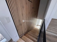 Eladó családi ház, Pécsett 149 M Ft, 3 szobás