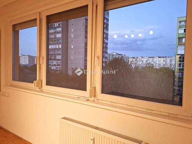 Eladó panellakás, Budapesten, XIV. kerületben 67 M Ft, 2 szobás