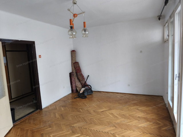 Eladó téglalakás, Nyíregyházán 39.9 M Ft, 3 szobás