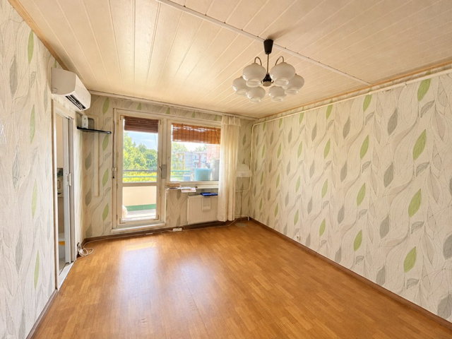 Eladó panellakás, Budapesten, III. kerületben 45 M Ft, 1 szobás