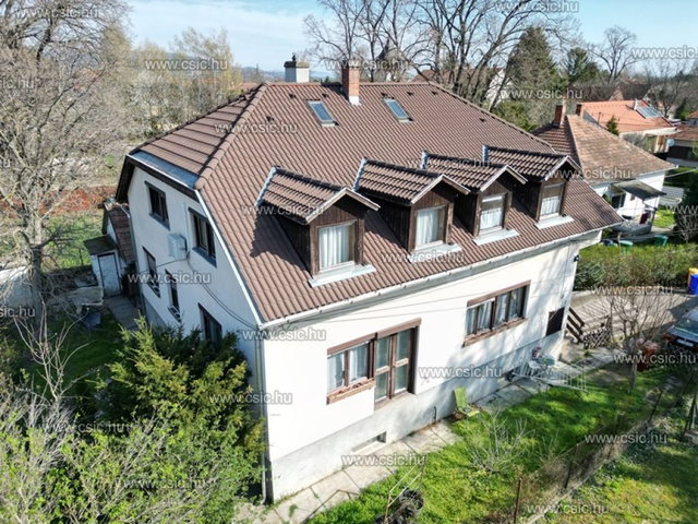 Eladó családi ház, Budakalászon 189 M Ft, 7 szobás