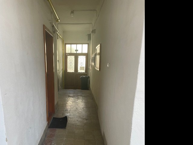 Eladó téglalakás, Győrött 46 M Ft, 1 szobás