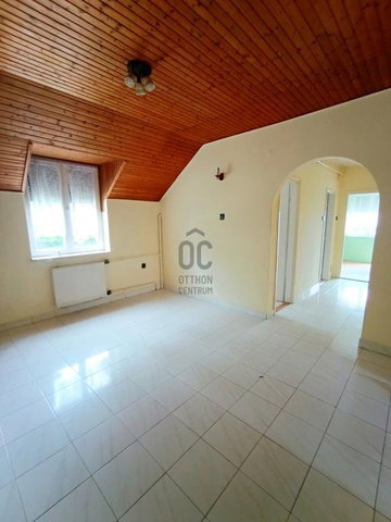 Eladó családi ház, Zalaegerszegen 99.9 M Ft, 7 szobás