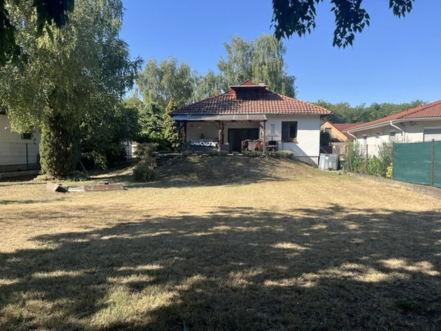 Eladó családi ház, Szigethalmon 139.9 M Ft, 4 szobás