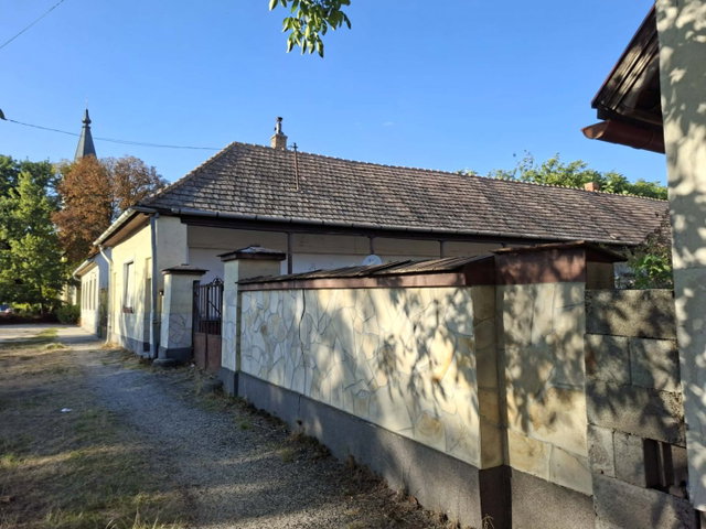 Eladó telek, Tárnokon, Fő utcában 99 M Ft / költözzbe.hu