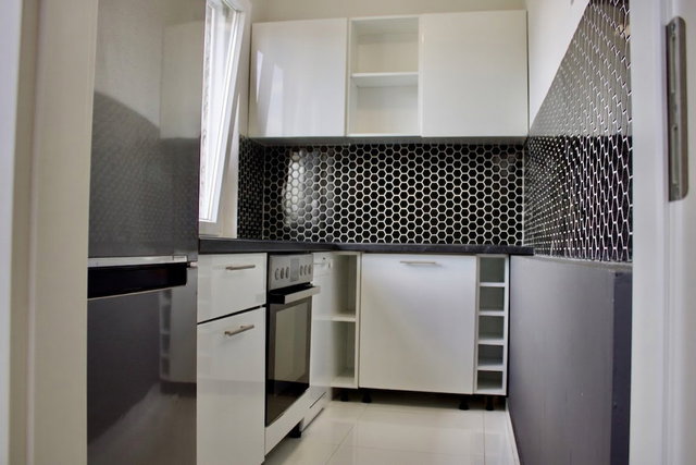 Eladó panellakás, Budapesten, III. kerületben 79.99 M Ft
