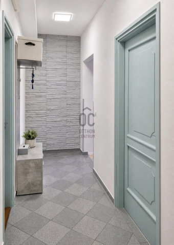 Eladó téglalakás, Kecskeméten 65 M Ft, 4 szobás