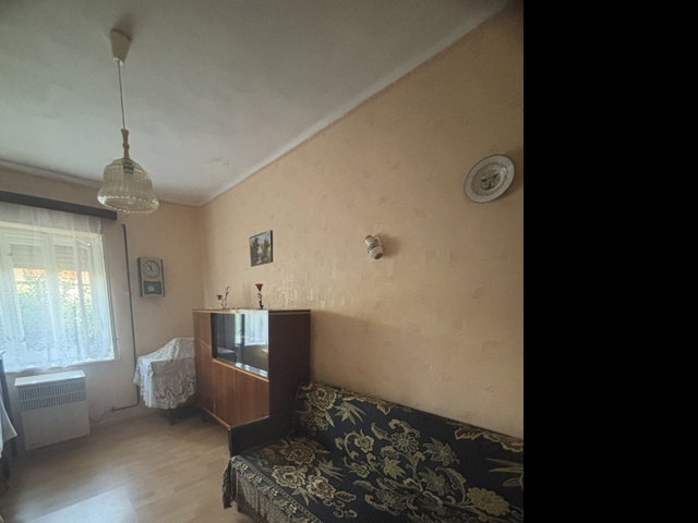 Eladó családi ház, Tiszadobon 18 M Ft, 3 szobás