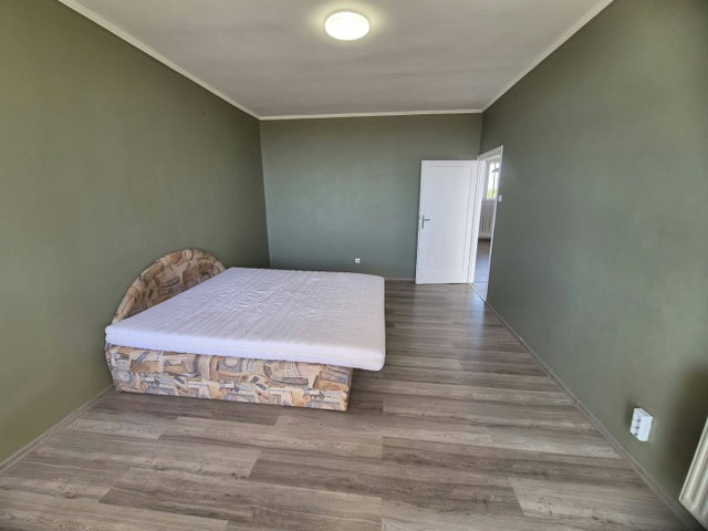 Eladó téglalakás, Szigetváron 33.5 M Ft, 2 szobás