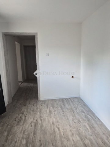 Eladó családi ház, Budapesten, XX. kerületben 54.999 M Ft