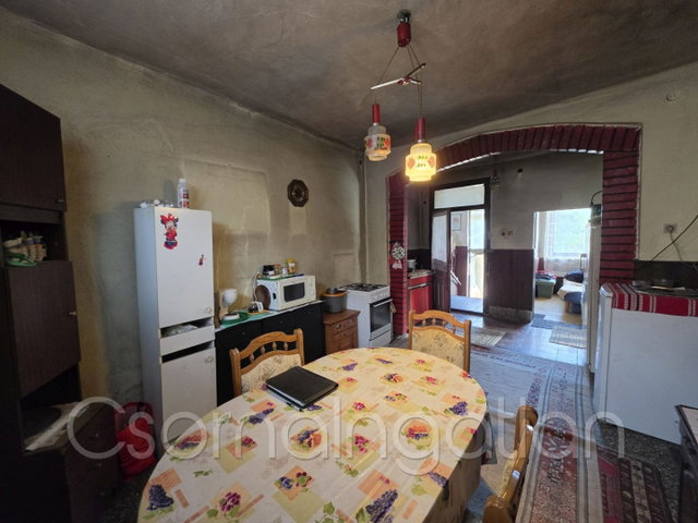 Eladó családi ház, Csapodon 24.99 M Ft, 4 szobás