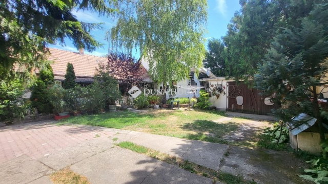 Eladó családi ház, Szentendrén 189.9 M Ft, 5 szobás