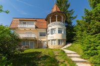 Eladó családi ház, III. kerületben 350 M Ft, 8 szobás