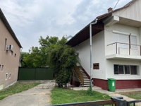 Kiadó családi ház, albérlet, Németkéren 300 E Ft / hó