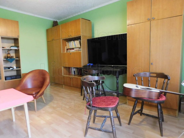 Eladó panellakás, Kaposszekcsőn 21 M Ft, 2 szobás