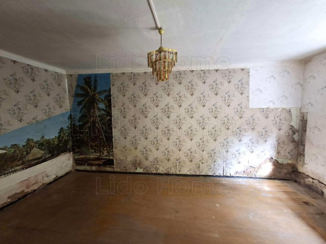 Eladó téglalakás, Kaposváron 15.5 M Ft, 1 szobás