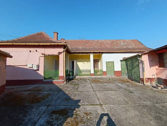 Eladó családi ház, Nagyrédén 17.9 M Ft, 2 szobás