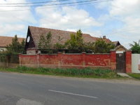 Eladó családi ház