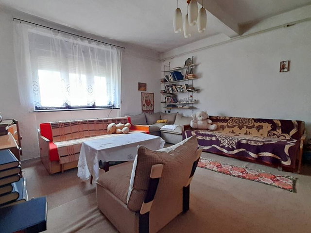Eladó családi ház, Újkígyóson 9.5 M Ft, 3+1 szobás