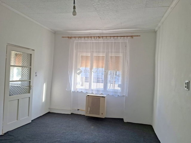 Eladó családi ház, Abában 46.9 M Ft, 4 szobás