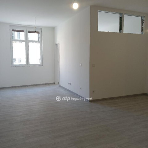 Eladó téglalakás, Budapesten, VI. kerületben 79.9 M Ft