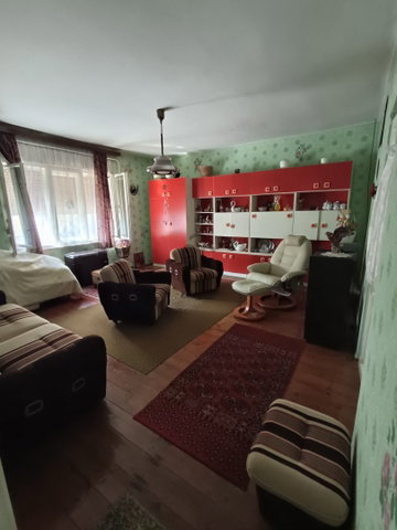 Eladó családi ház, Pécsett 59 M Ft, 3 szobás