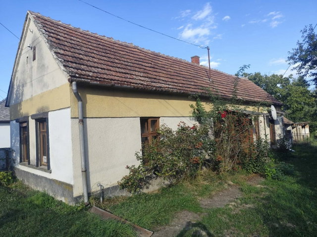 Eladó családi ház, Sármelléken 18 M Ft, 2 szobás