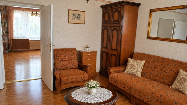 Eladó téglalakás, Hajdúszoboszlón, Hősök terén 49.99 M Ft