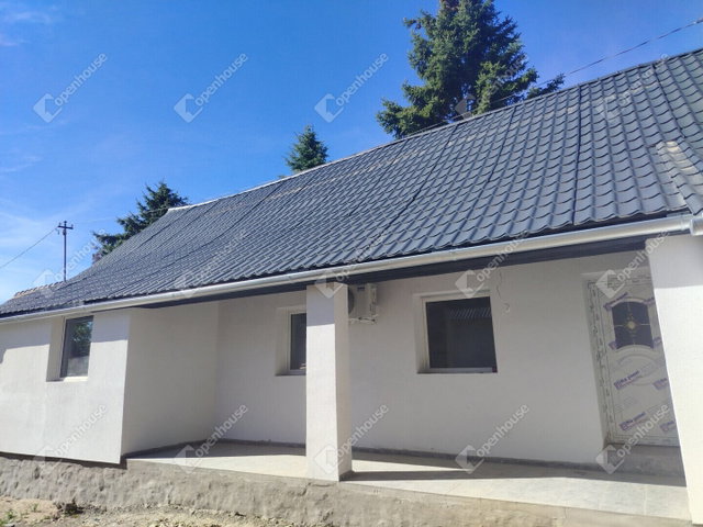 Eladó családi ház, Héregen 39.9 M Ft, 3 szobás