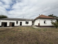 Eladó családi ház, Sándorfalván 59.9 M Ft, 4 szobás