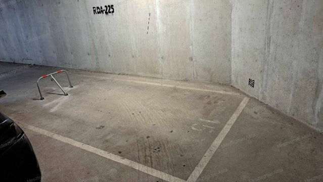 Eladó garázs, Sopronban 7.5 M Ft / költözzbe.hu