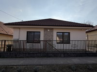 Eladó családi ház, Gödöllőn 125 M Ft, 2 szobás