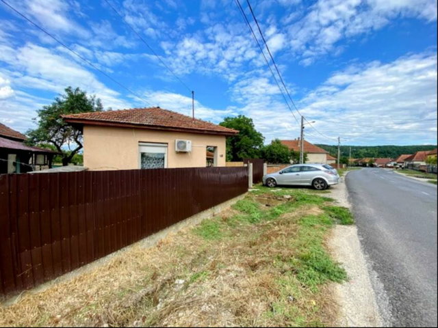Eladó családi ház, Szendrőn 11 M Ft, 2 szobás