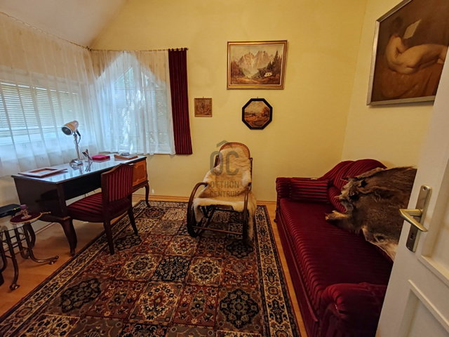 Eladó sorház, Győrött 94.9 M Ft, 4 szobás