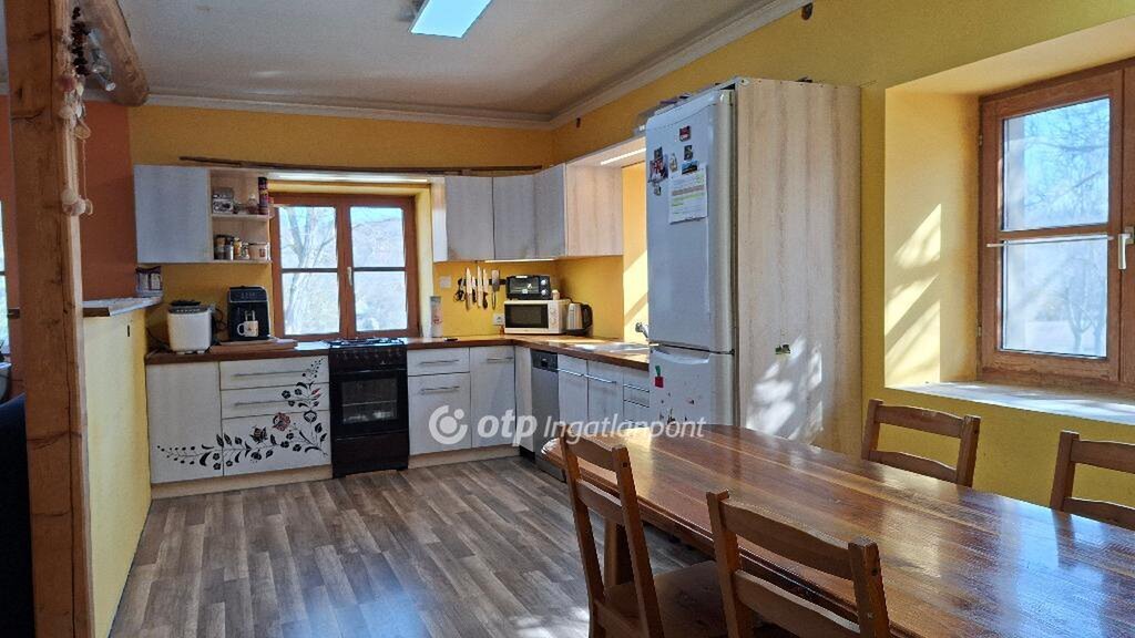 3 bed · 81m² · 39.900.000 ft