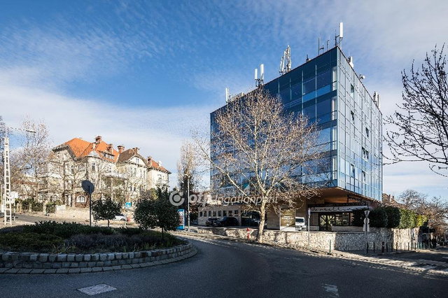 Eladó iroda, Budapesten, II. kerületben 2656.125 M Ft, 40 szobás